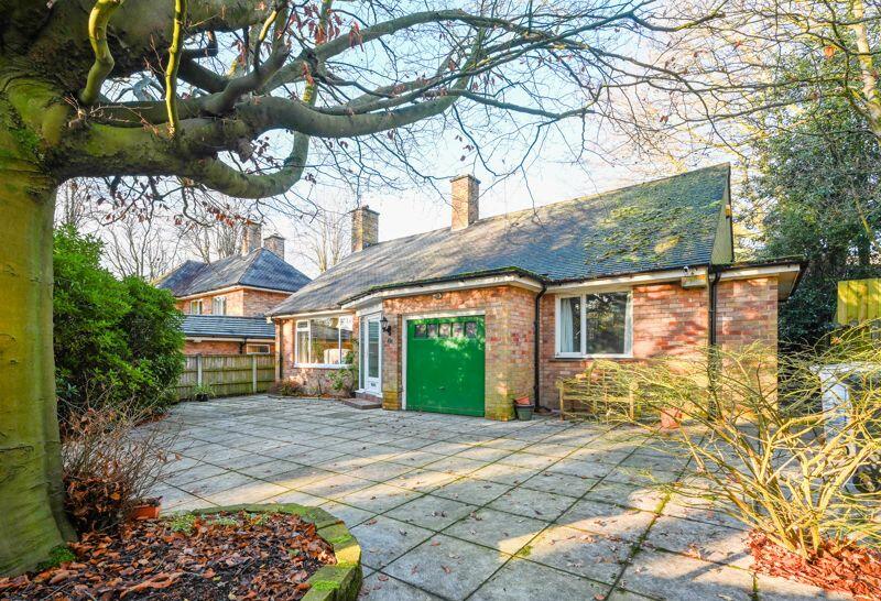 2 bedroom semidetached house for sale in Swanpool Lane, Aughton, L39