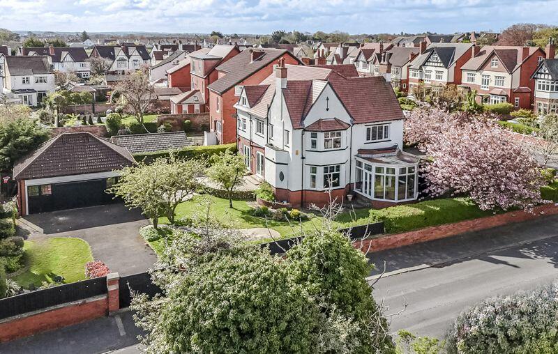 6 bedroom detached house for sale in Allerton Road, Southport, PR9