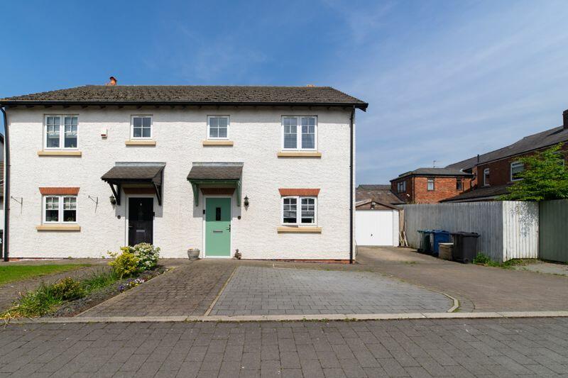 3 bedroom semidetached house for sale in Kings Close, Haskayne, L39