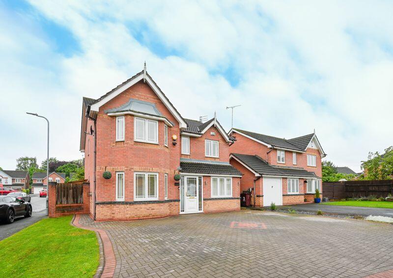 4 bedroom detached house for sale in Wellbank Drive, Halewood, L26