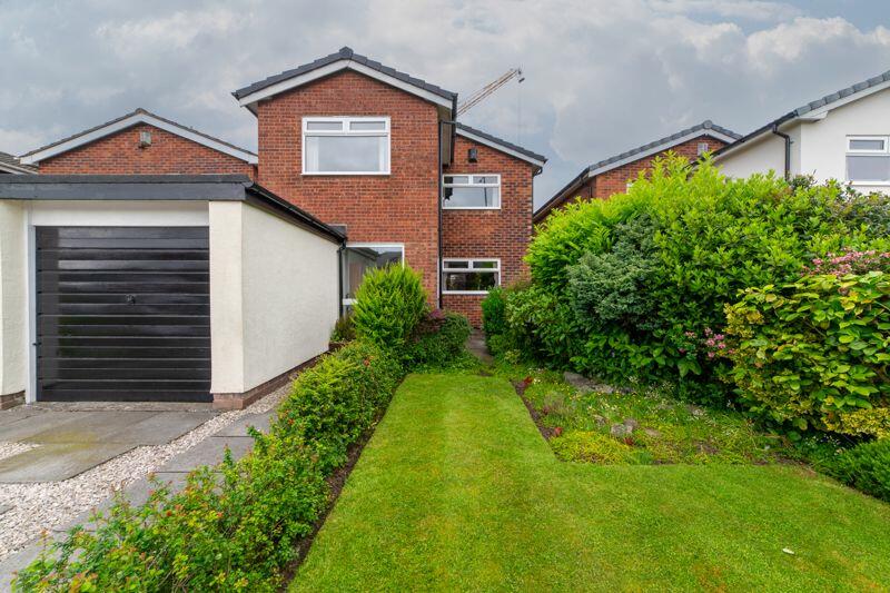 4 bedroom detached house for sale in Liverpool Road South, Burscough, L40