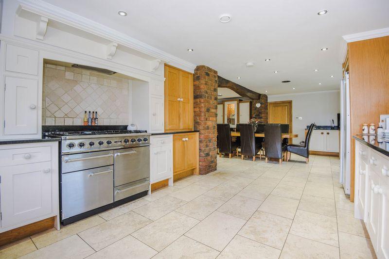 5 bedroom detached house for sale in Fir Tree Lane, Aughton, L39