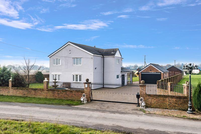 4 bedroom detached house for sale in Back Lane, Aughton, L39