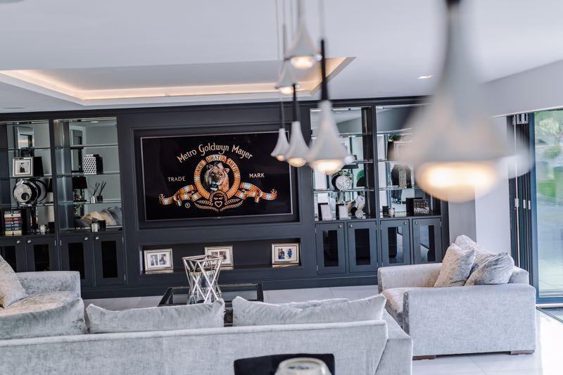 6 bedroom detached house for sale in Granville Park, Aughton, L39