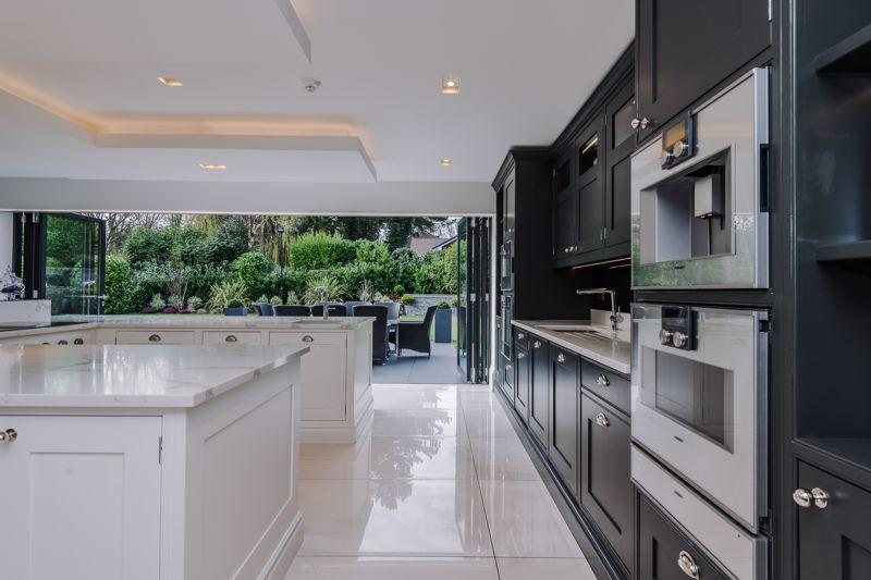 6 bedroom detached house for sale in Granville Park, Aughton, L39