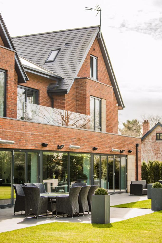 6 bedroom detached house for sale in Granville Park, Aughton, L39