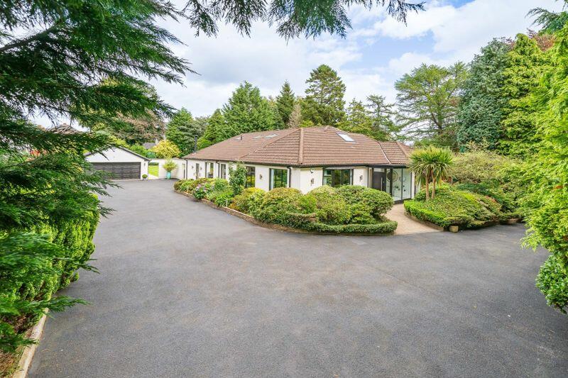 4 bedroom detached house for sale in Long Lane, Aughton, L39