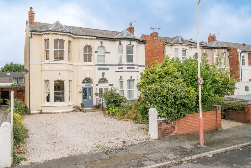 4 bedroom semidetached house for sale in Windsor Road, Southport, PR9