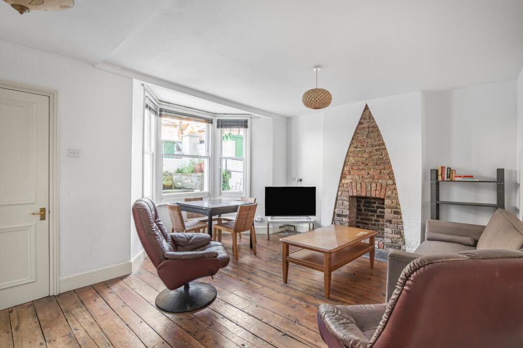 Main image of property: Elm Park, London, SW2