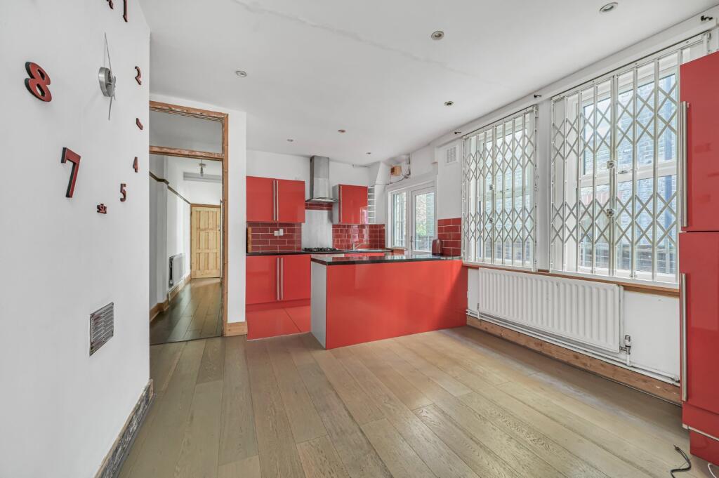 Main image of property: Bonneville Gardens, London, SW4