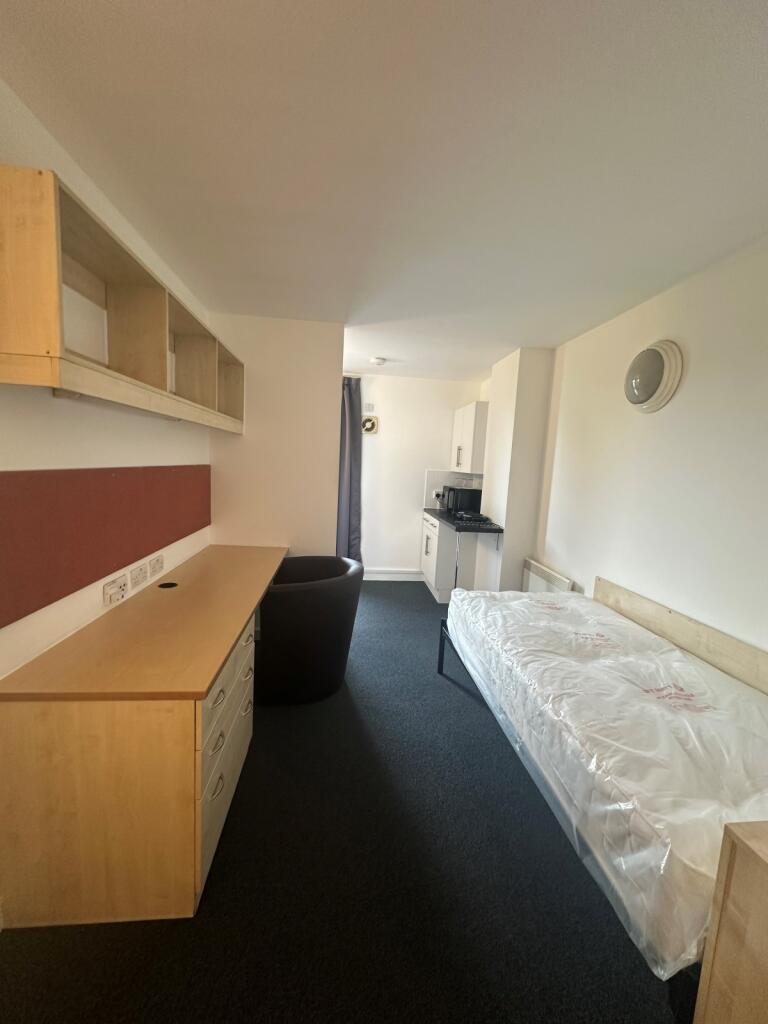 Main image of property: Hanover Park London SE15