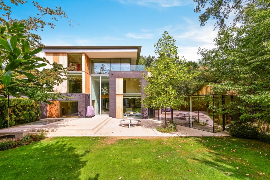 Main image of property: College Road London SE21