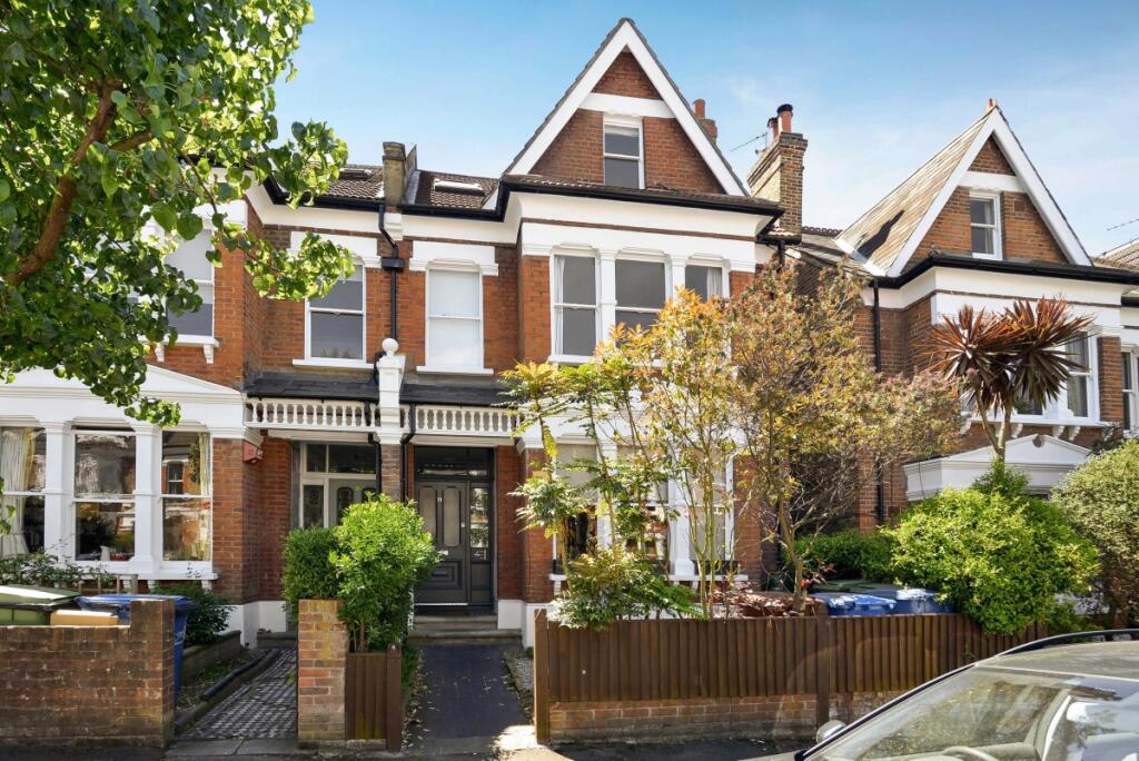 Main image of property: Wyneham Road London SE24