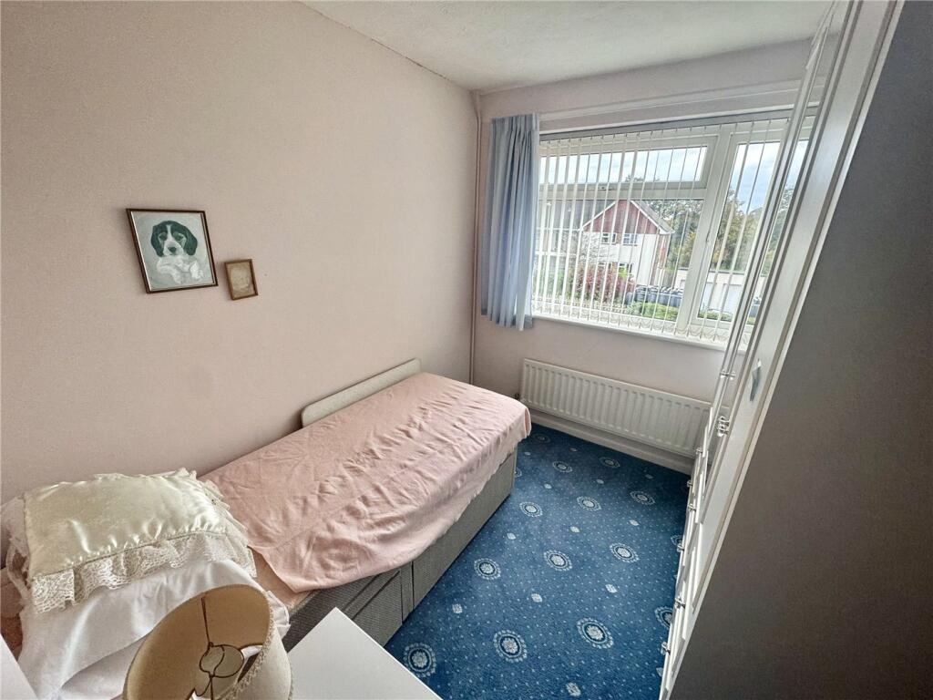 Additional property image - Andrew Lane, New Milton, Hampshire, BH25