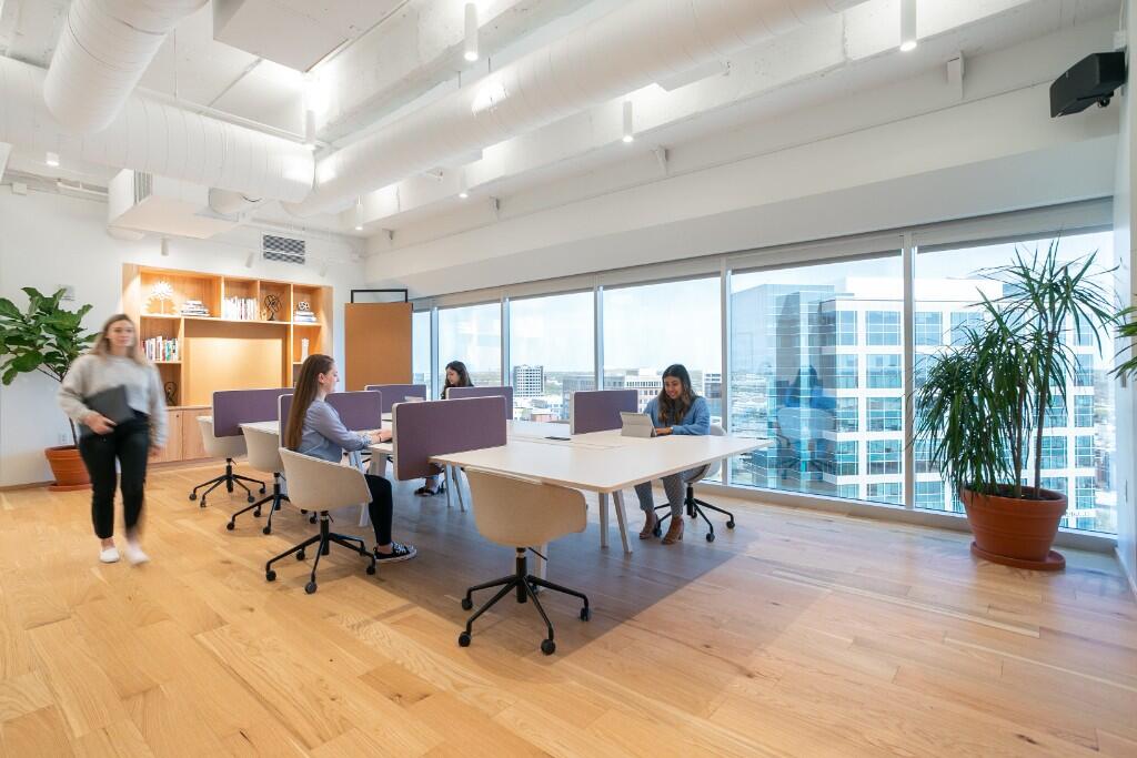 Main image of property: 11-15 Guildhall Lane, Leicester, Leicestershire, LE1 5FQ