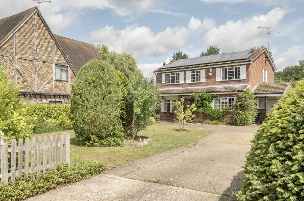 Main image of property: Forest Road, Wokingham, Berkshire, RG40