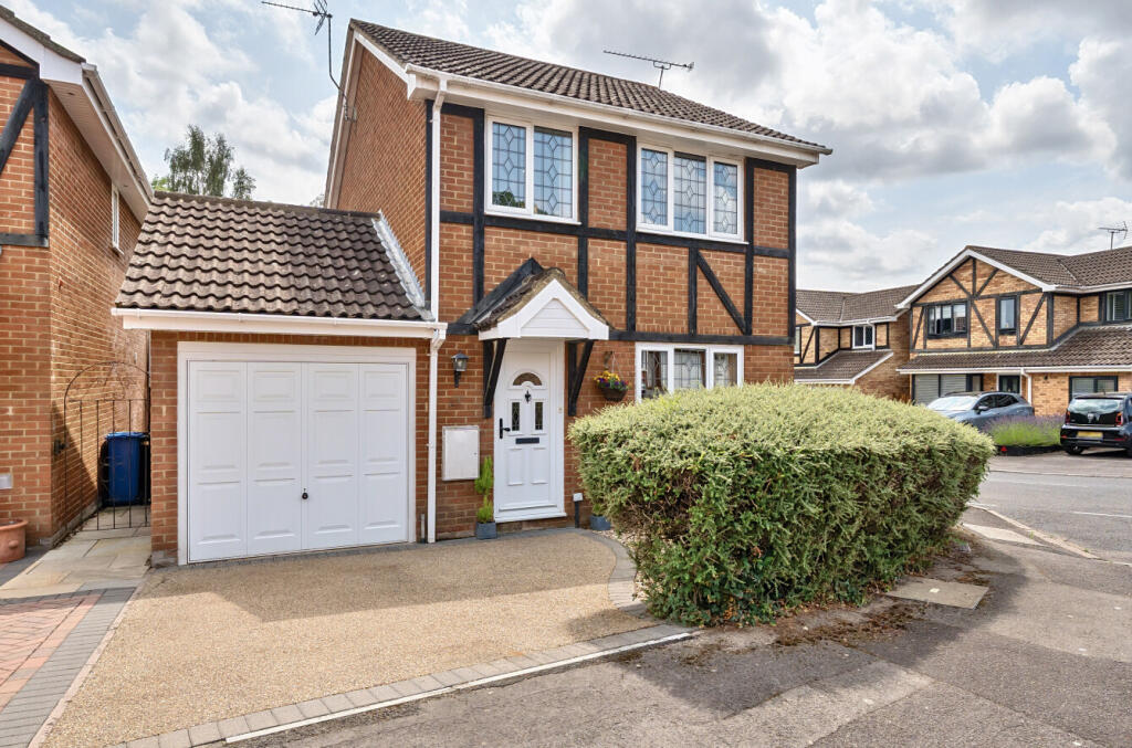 Main image of property: Fletcher Gardens, Bracknell, Berkshire, RG42