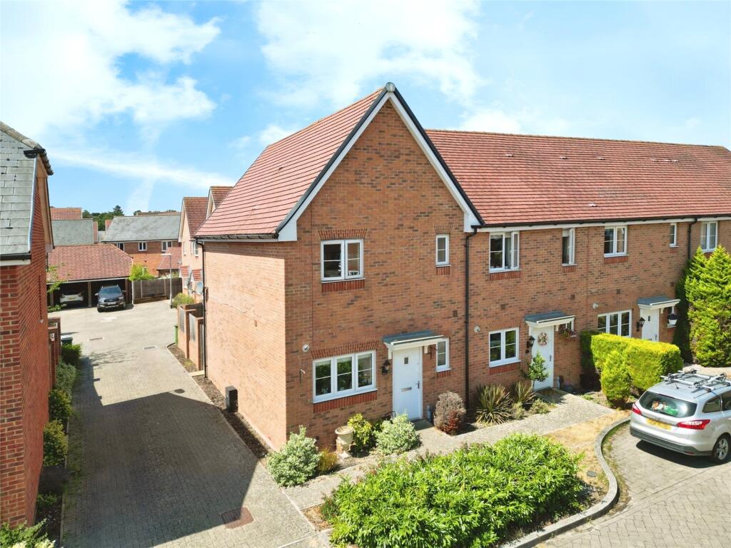 Main image of property: Gull Lane, Bracknell, Berkshire, RG12