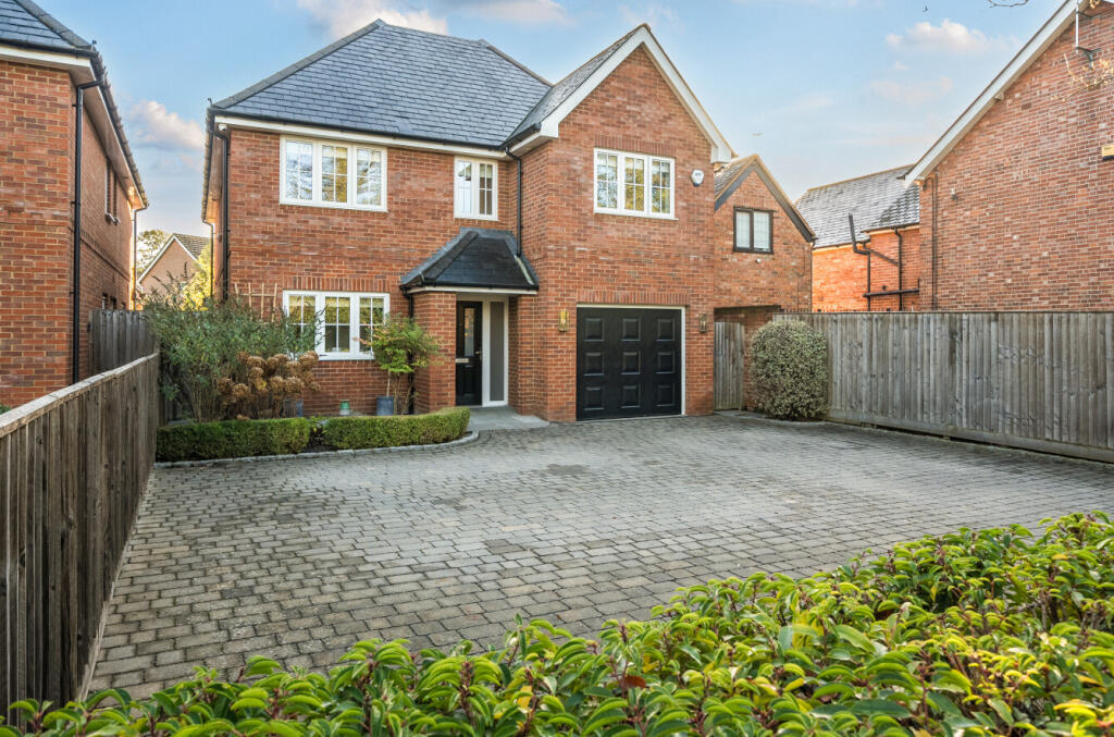 Main image of property: St. Marks Road, Binfield, Bracknell, Berkshire, RG42