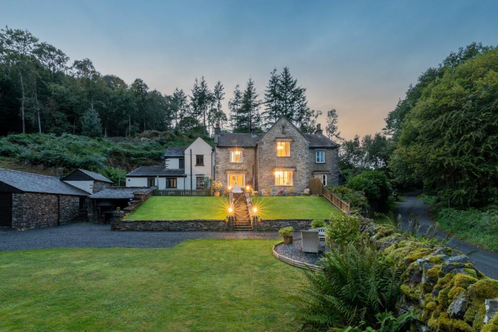 2 bedroom manor house for sale in Danes Court House, Cartmel Fell