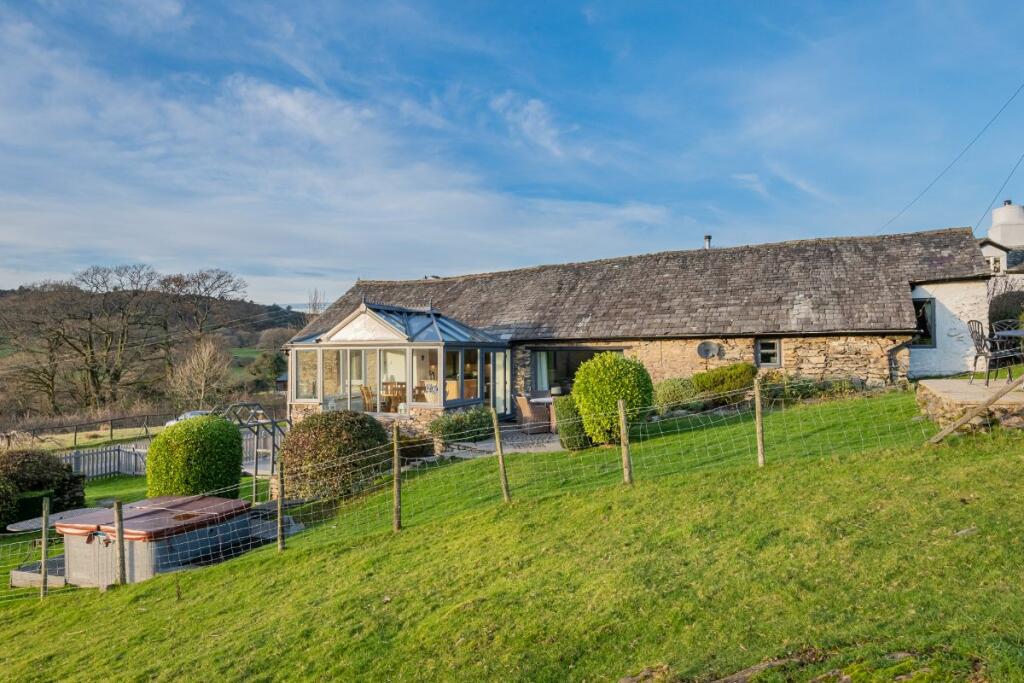 5 bedroom detached house for sale in Low Shepherd Yeat Farm, Crook