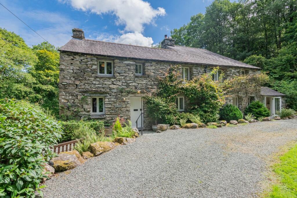 3 bedroom detached house for sale in Beckfoot Mill, Duddon Bridge
