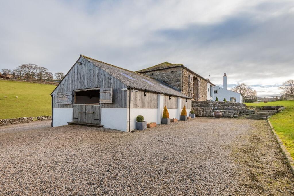 Additional property image - Knipe Hall, Askham, Penrith, CA10 2PU