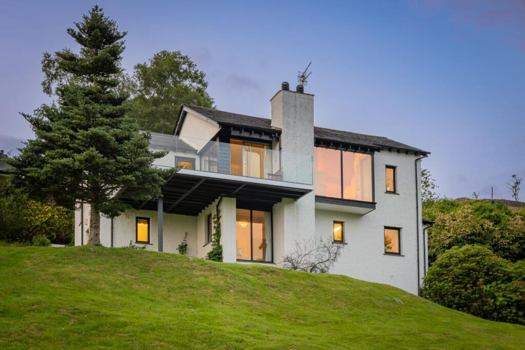 Main image of property: Mallards, No.3 Holbeck Close, Windermere, LA23 1NA