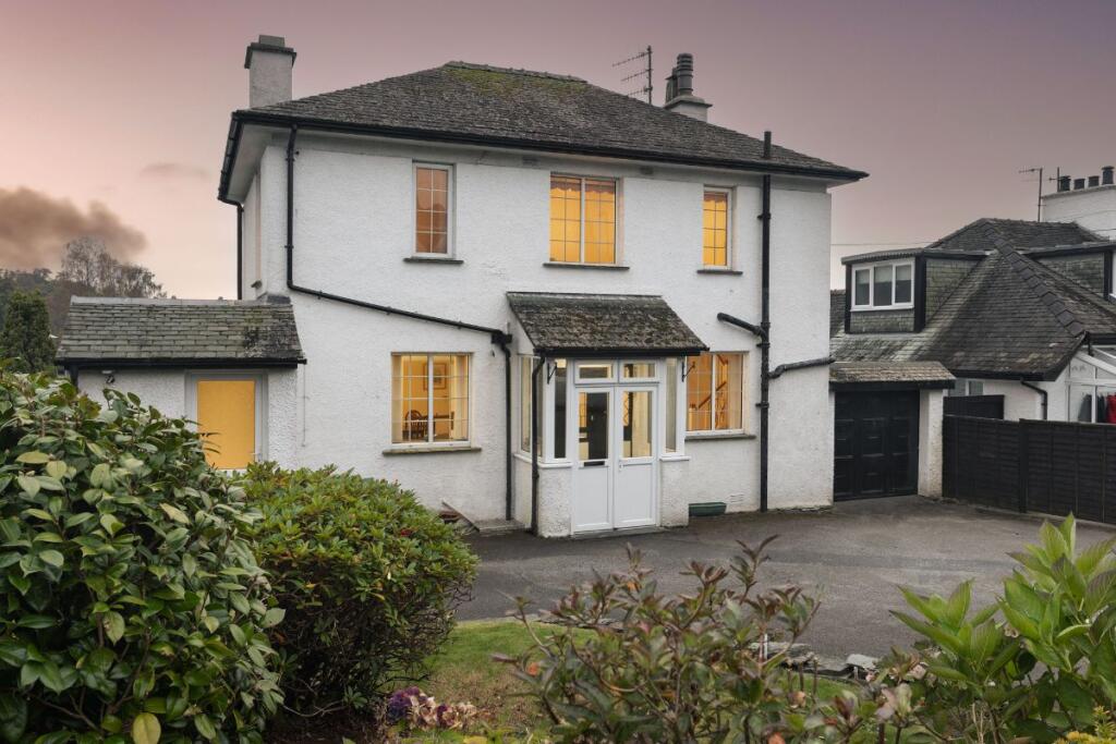 Main image of property: Rose Mount, Wansfell Road, Ambleside, LA22 0EG