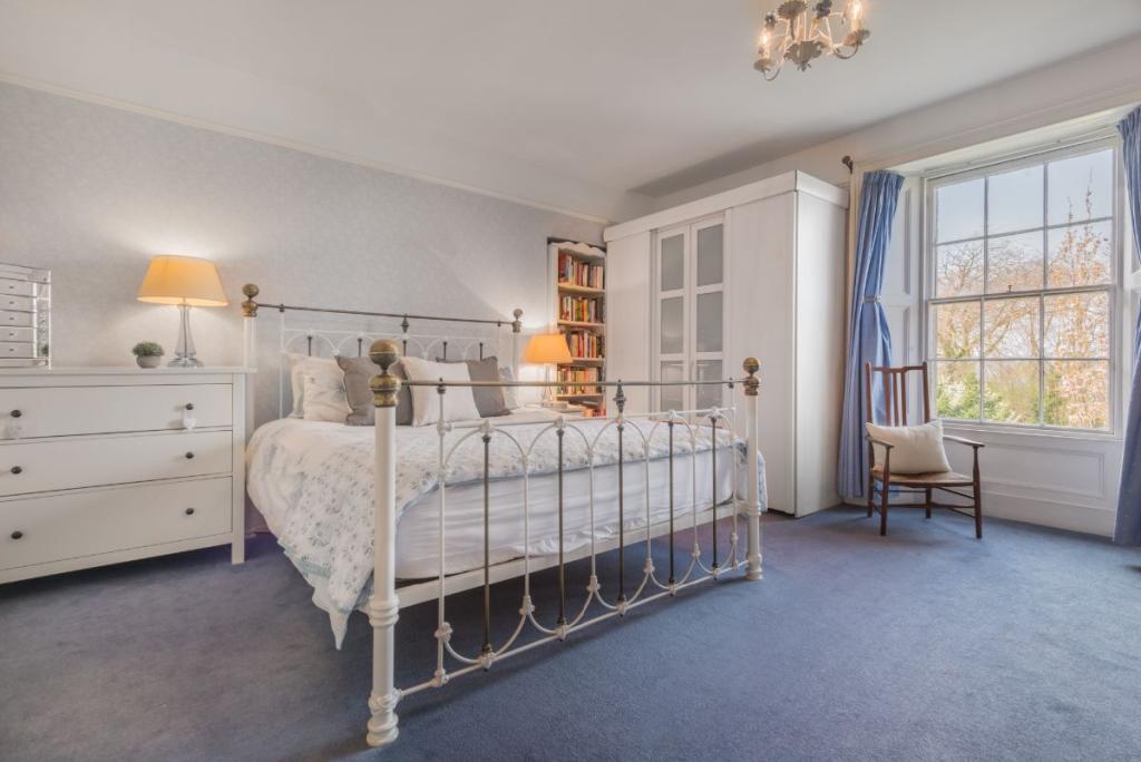 5 bedroom detached house for sale in Trinity House, Burton Road, Holme