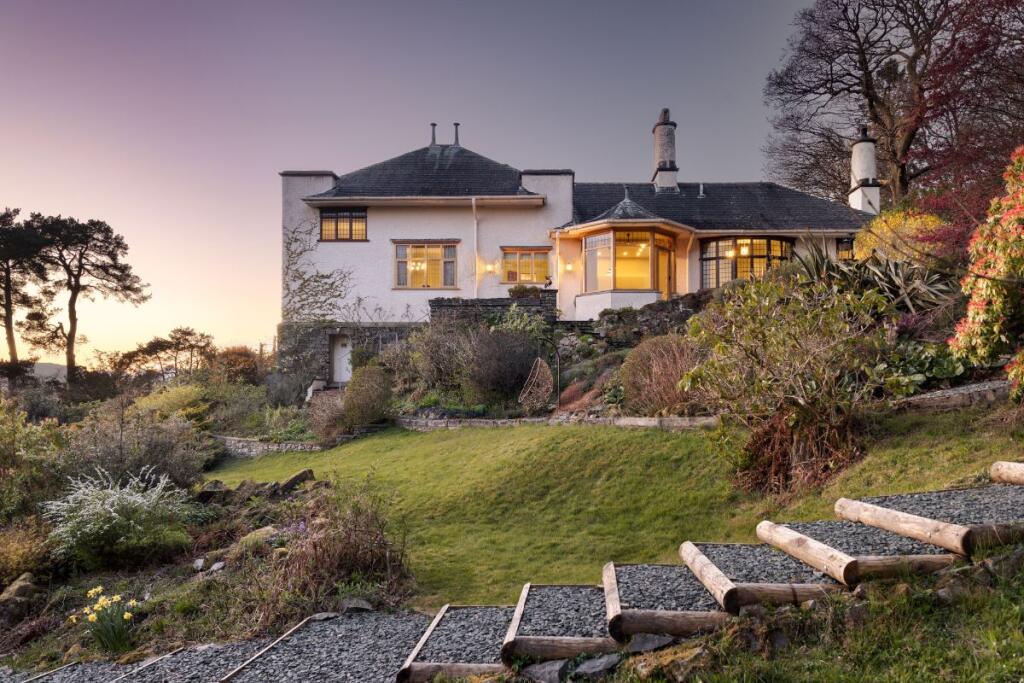 Main image of property: The Hoo, Ambleside Road, Windermere, LA23 1NF