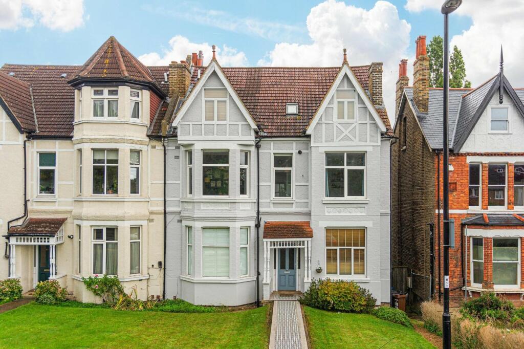 1 bedroom apartment for sale in Auckland Road, London, SE19