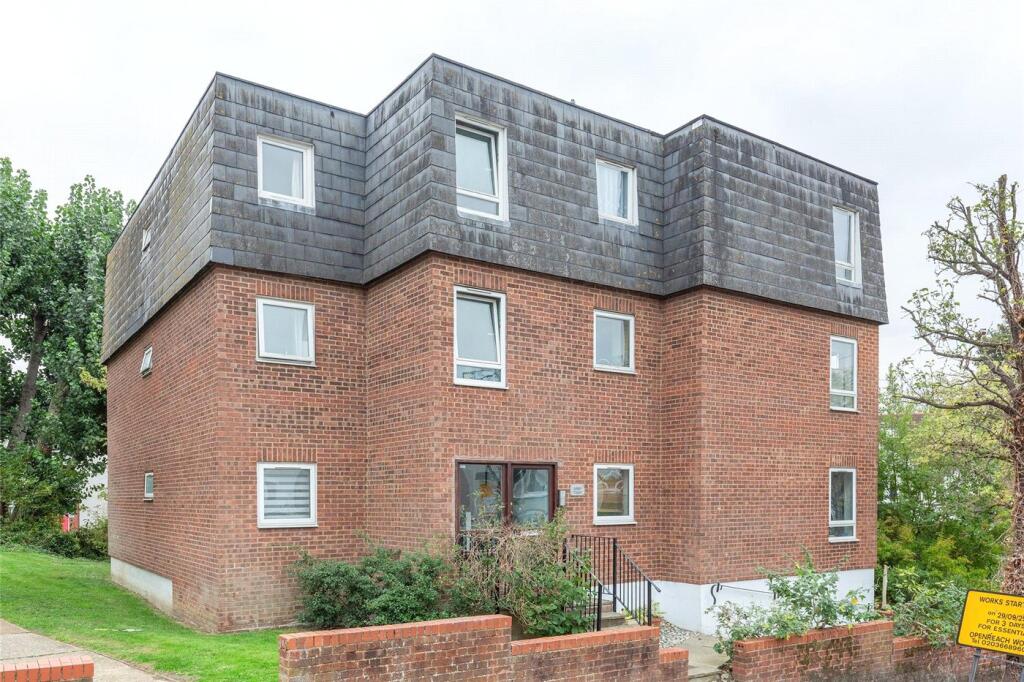 Main image of property: Leigh Court, 30 High View Road, London, SE19