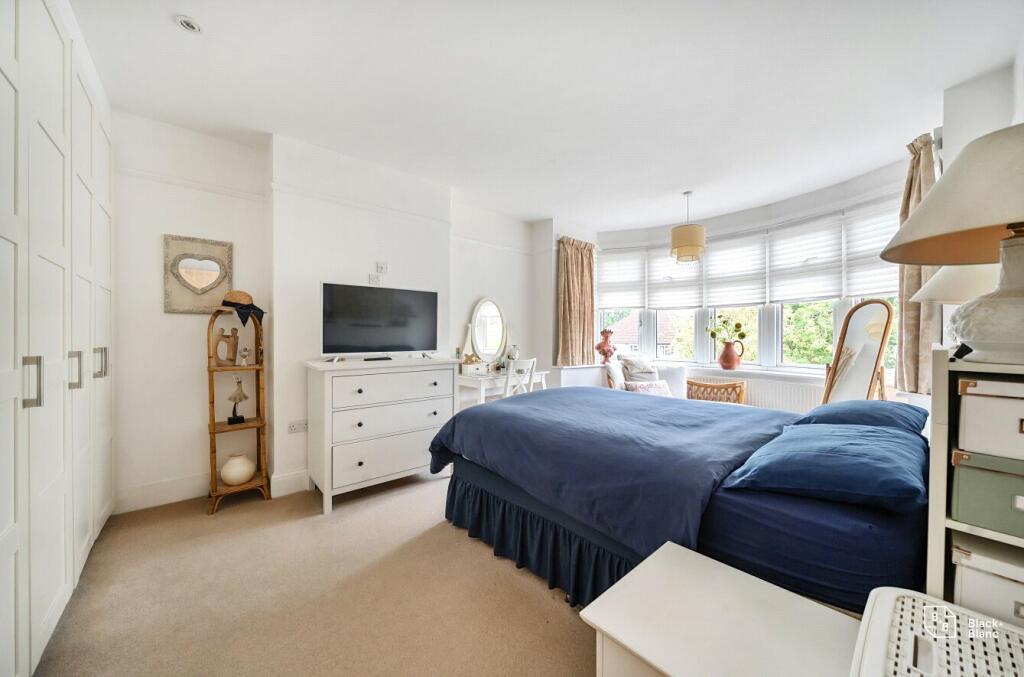 Additional property image - Hawes Lane, West Wickham, BR4
