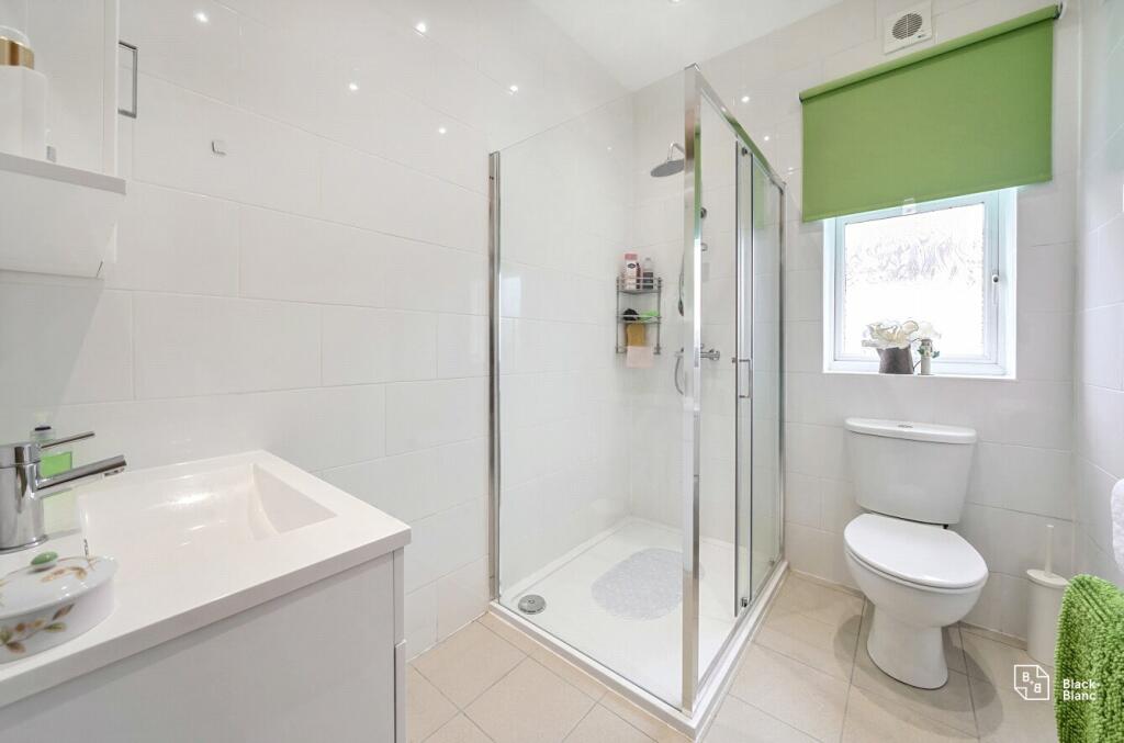 Additional property image - Hawes Lane, West Wickham, BR4