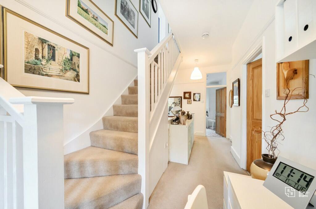 Additional property image - Hawes Lane, West Wickham, BR4