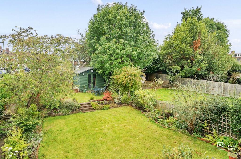 Additional property image - Hawes Lane, West Wickham, BR4