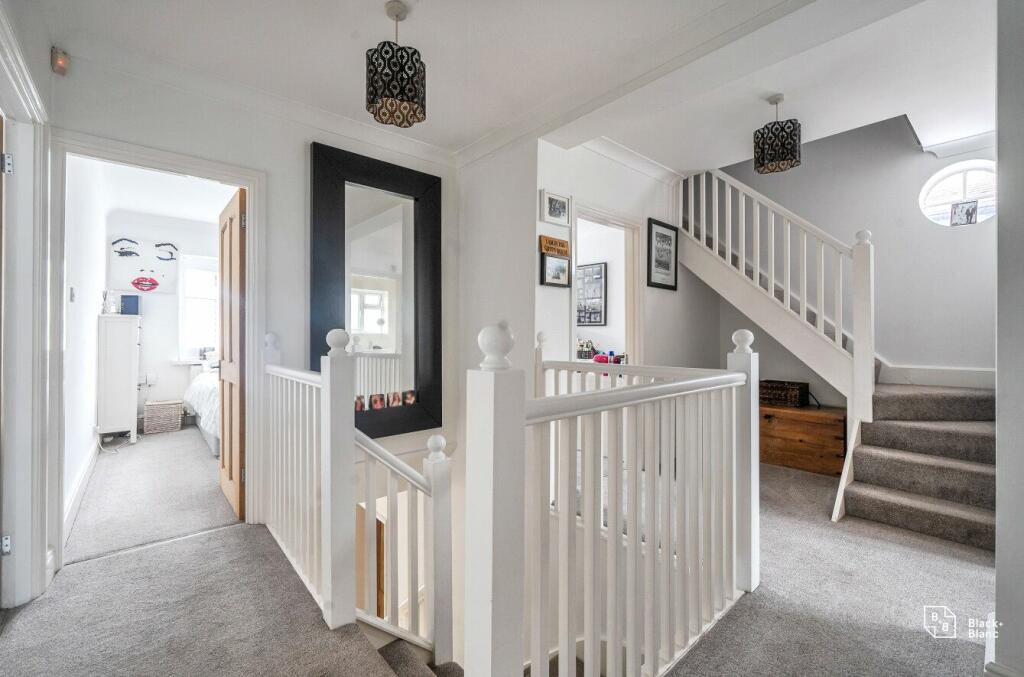 Additional property image - Hawkhurst Way, West Wickham, BR4