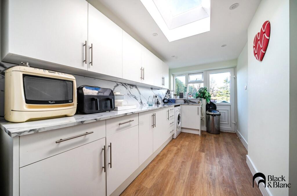 Additional property image - Leaves Green Road, Keston, Bromley, BR2