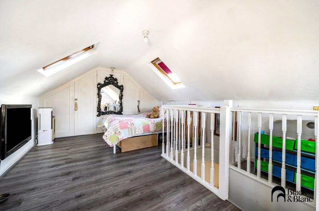 Additional property image - Leaves Green Road, Keston, Bromley, BR2