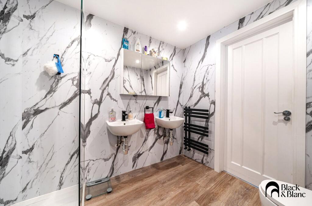 Additional property image - Leaves Green Road, Keston, Bromley, BR2