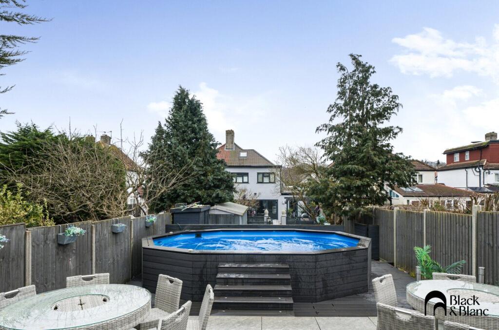 Additional image 11 of Queensway, West Wickham, Bromley, BR4