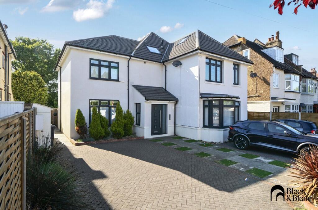 Main image of property: Opal Apartments, 77 Northampton Road, Croydon, CR0