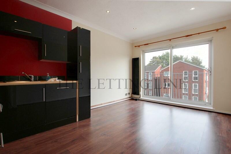 Main image of property: Roundhedge Way, Enfield, Middlesex, EN2