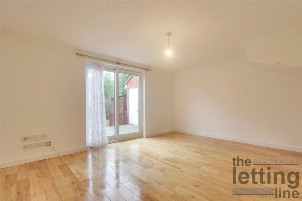 Main image of property: Rossington Close, Enfield, Middlesex, EN1
