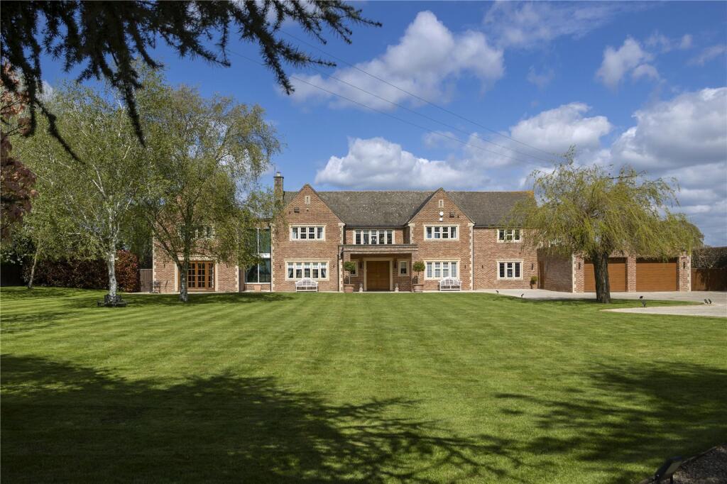 5 bedroom detached house for sale in Great Wolford, ShipstononStour