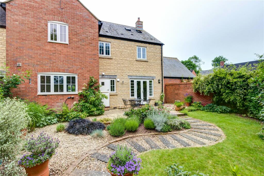 Additional property image - The Long Close, Stourton, Shipston-on-Stour, Warwickshire, CV36