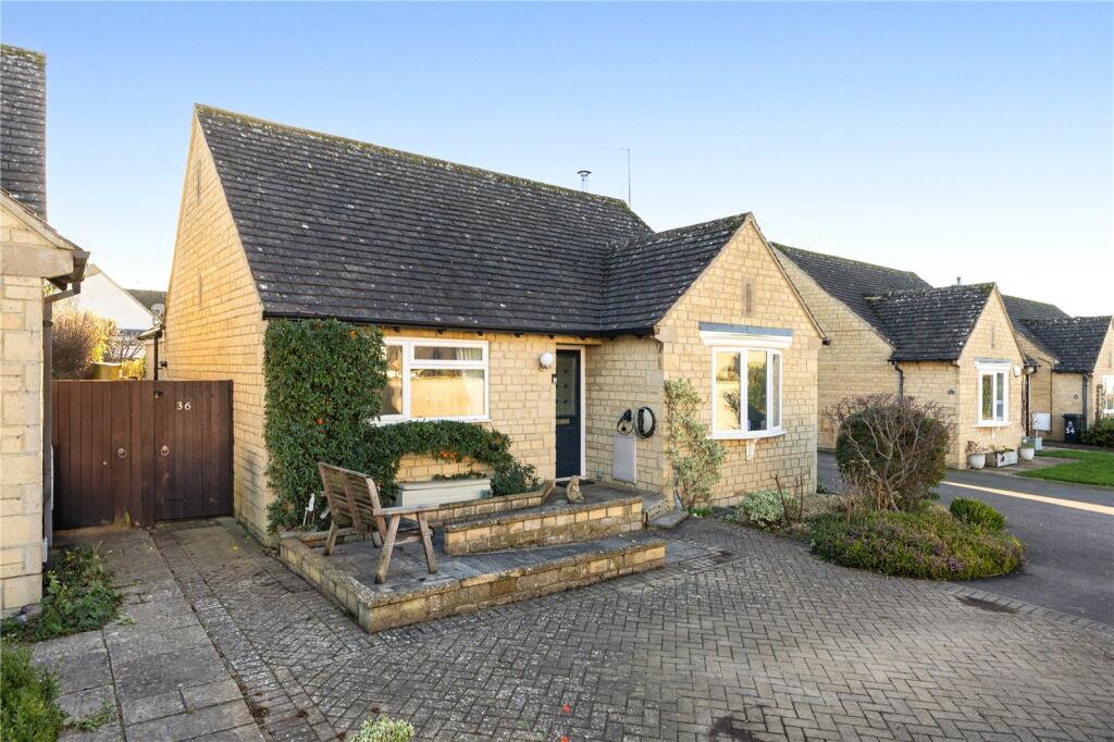 Main image of property: Park Farm, Bourton-on-the-Water, Cheltenham, Gloucestershire, GL54