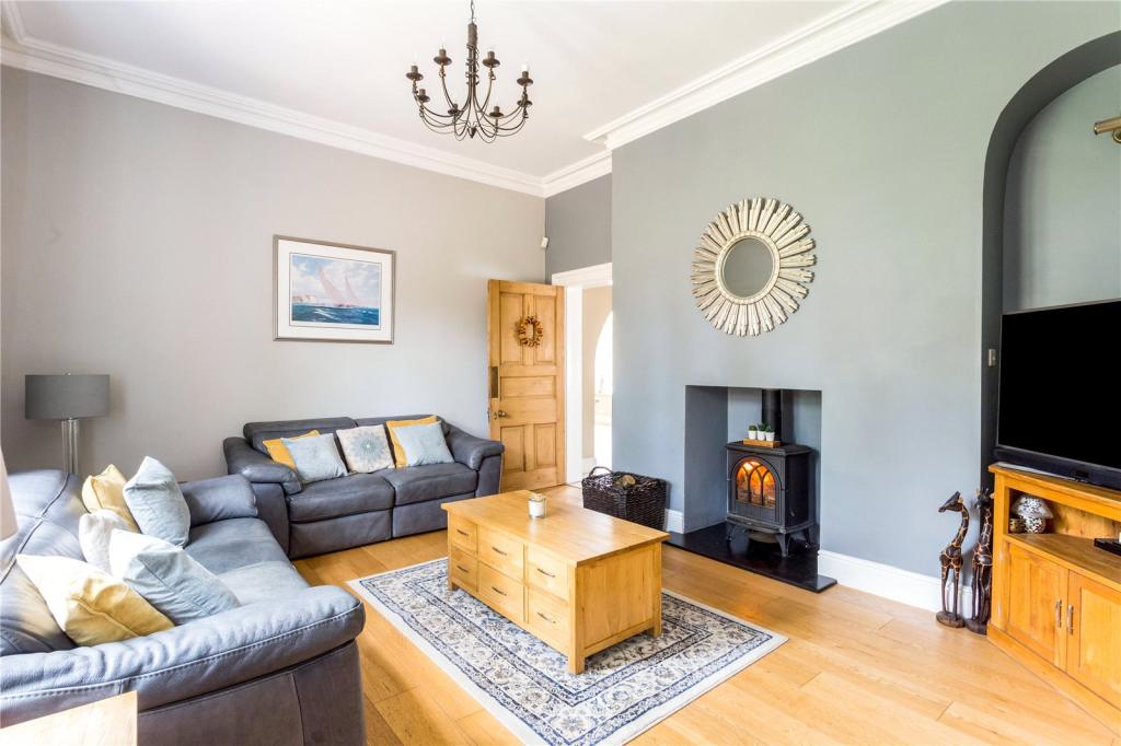 Equestrian facility for sale in Impney, Droitwich, Worcestershire, WR9