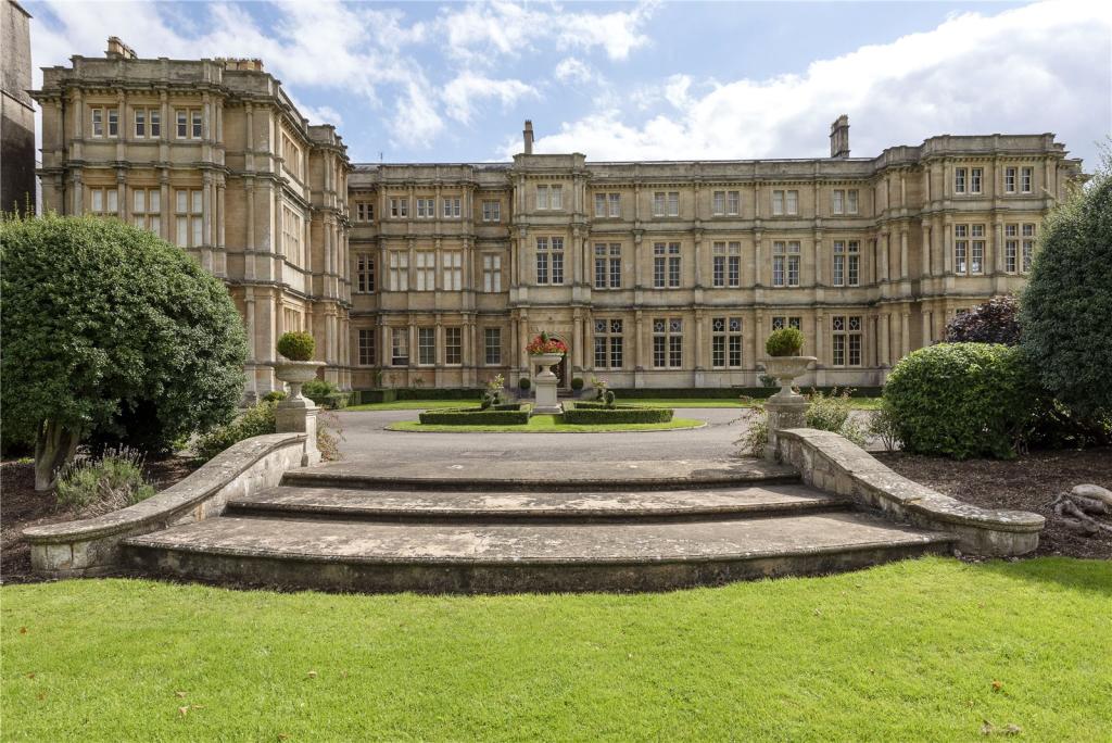 3 bedroom apartment for sale in Sherborne House, Sherborne, Cheltenham
